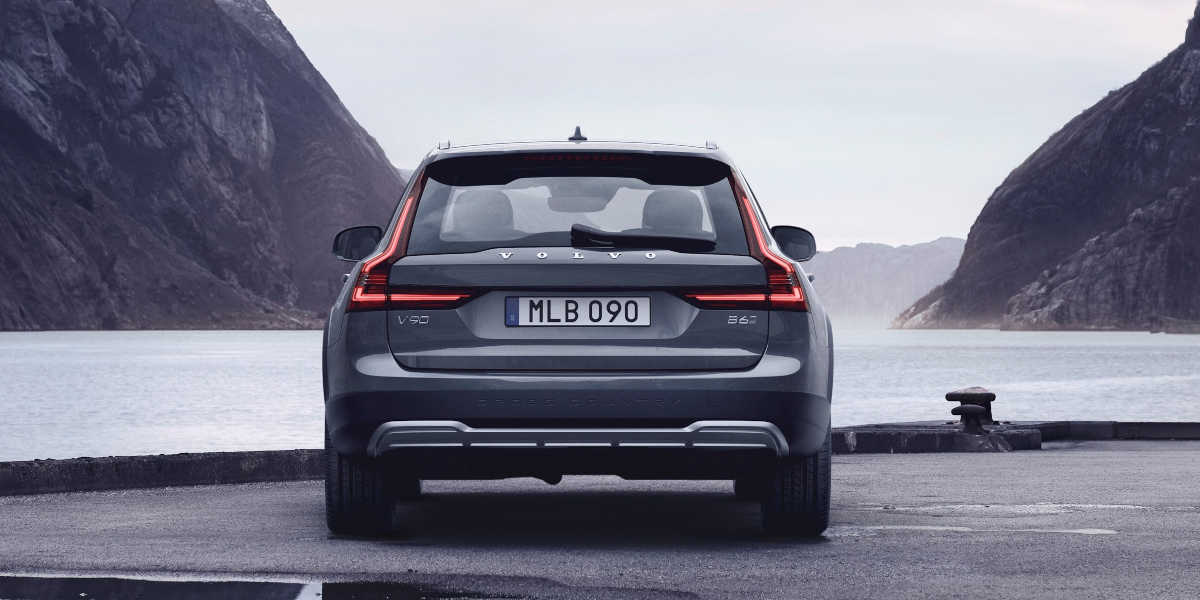 The Volvo V90 