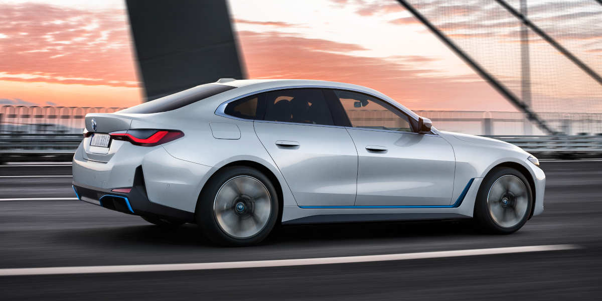  BMW i4