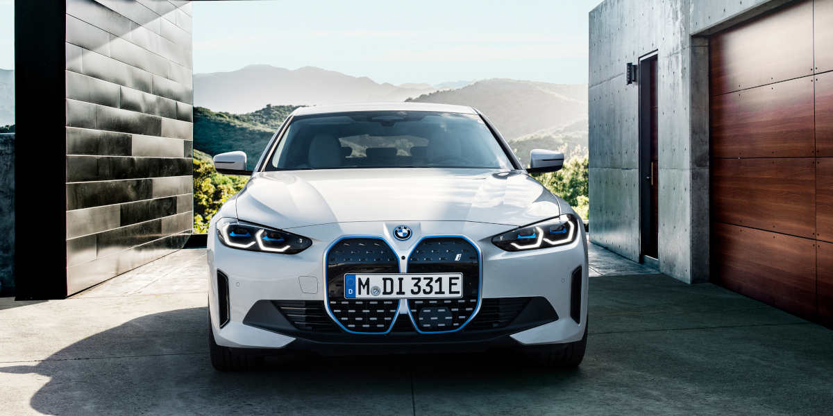  BMW i4