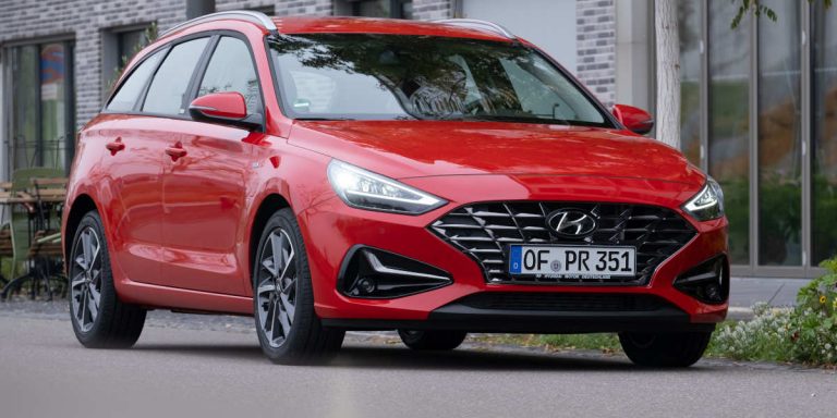 Verwunderlich Hyundai I30 Kombi Connect Go Ebenbild