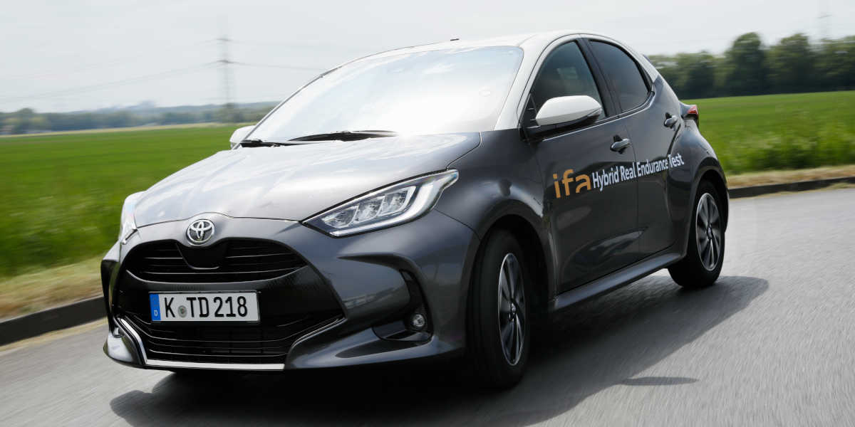 Toyota Yaris und RAV4: Hybridantriebe überzeugen im Verbrauchstest