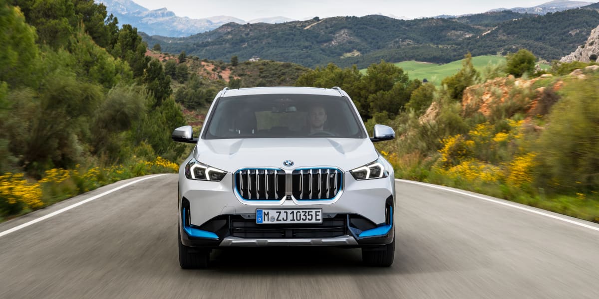 BMW iX1