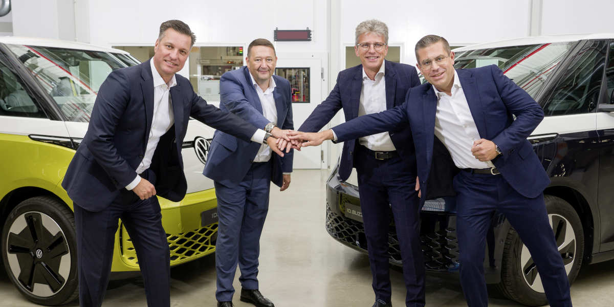 PowerCo and Umicore establish joint venture for European battery