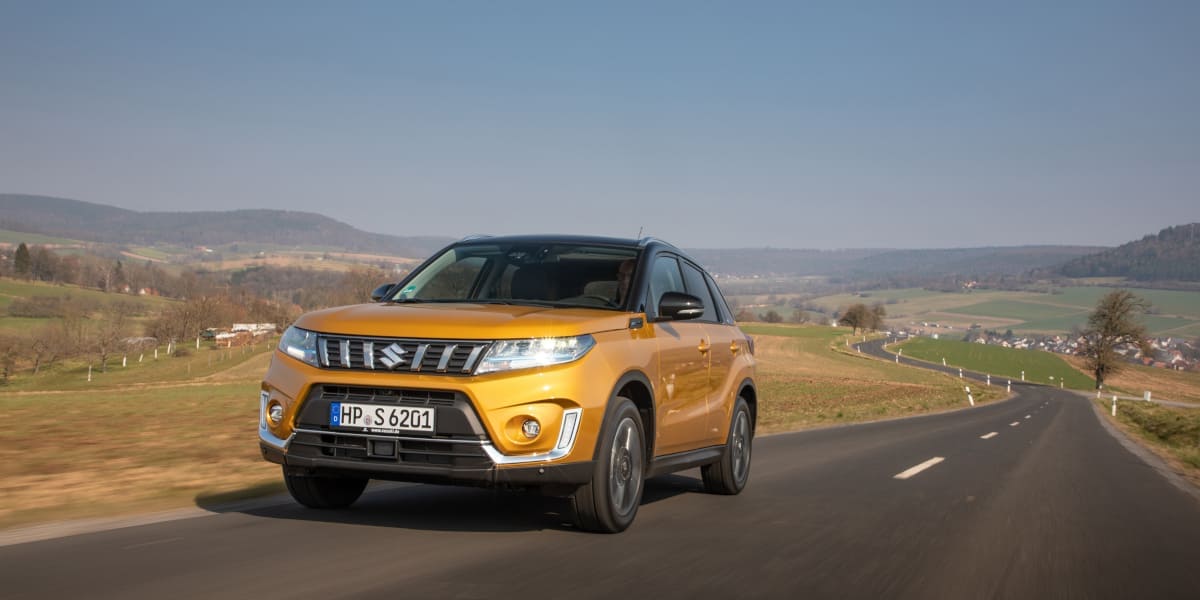 Suzuki Vitara Hybrid (Test 2022): Ist das Mini-SUV auch als Hybrid quicklebendig?