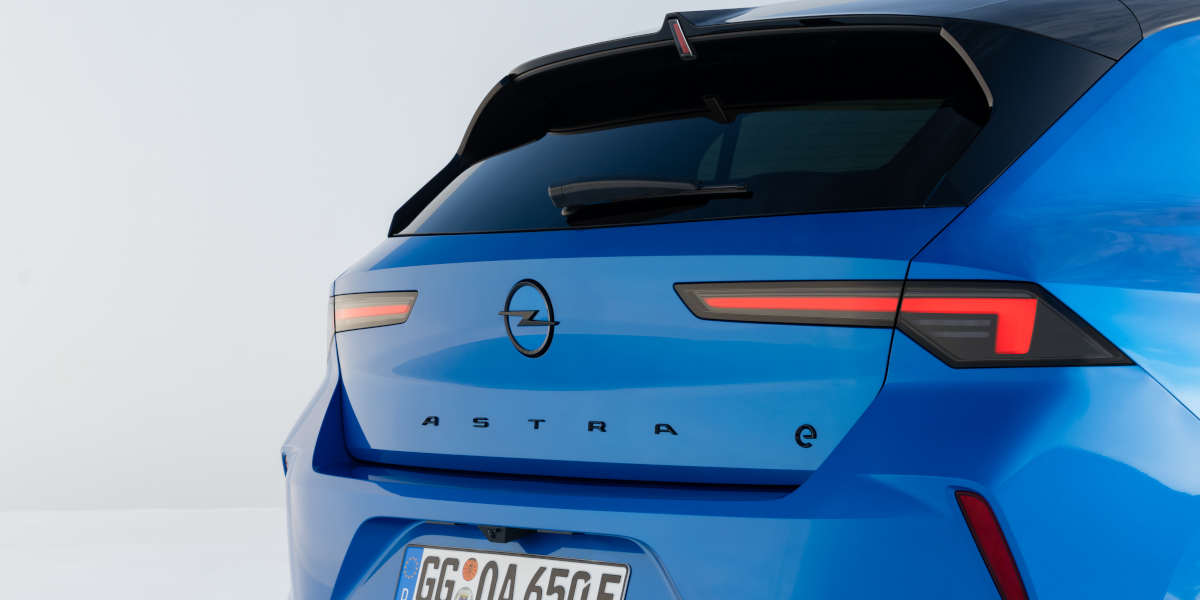 opel_astra_electric