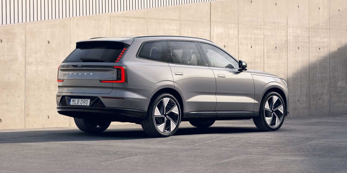 Volvo EX90