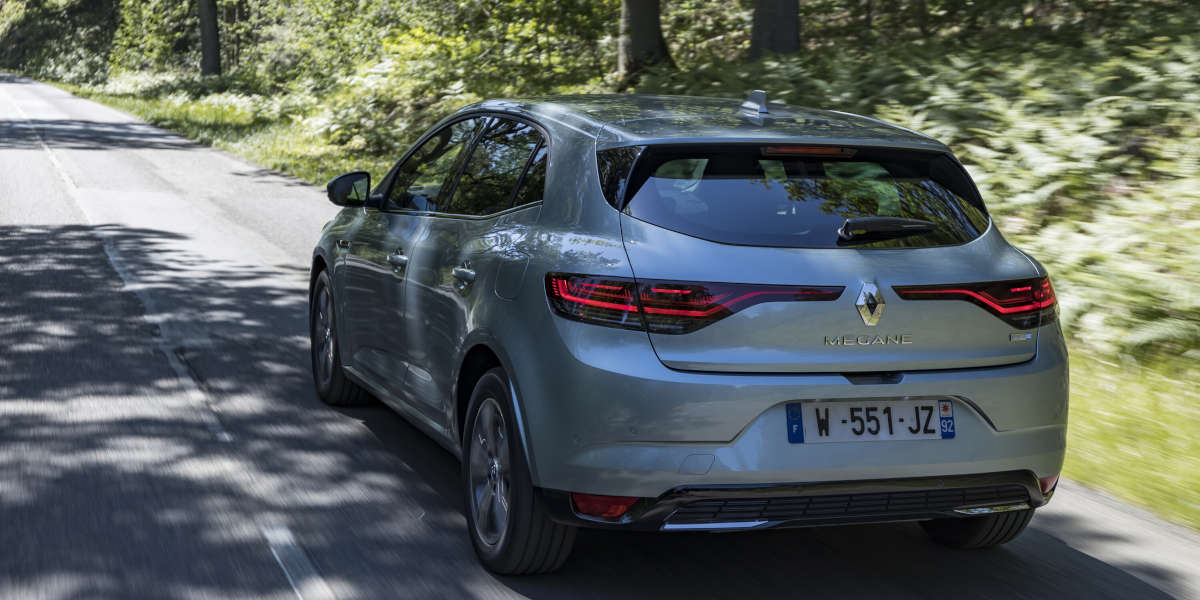 RENAULT MEGANE IV BERLINE E-TECH PLUG-IN (BFB PHEV)