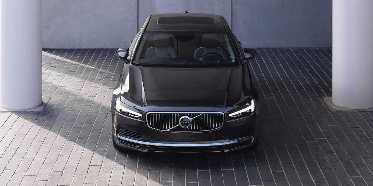 The refreshed Volvo S90