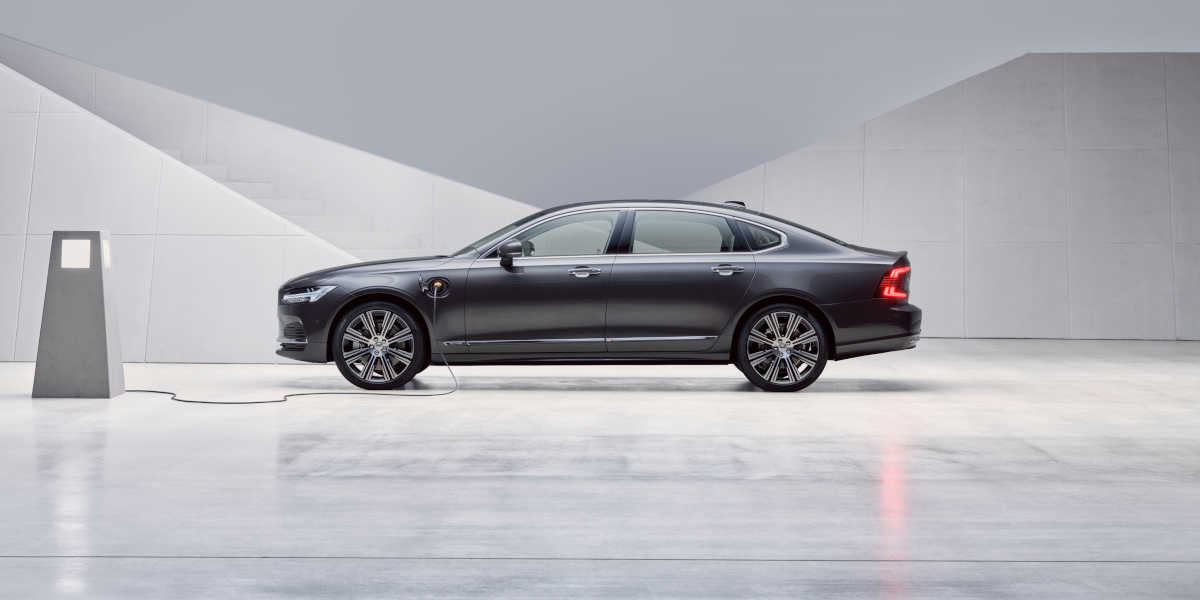 The refreshed Volvo S90