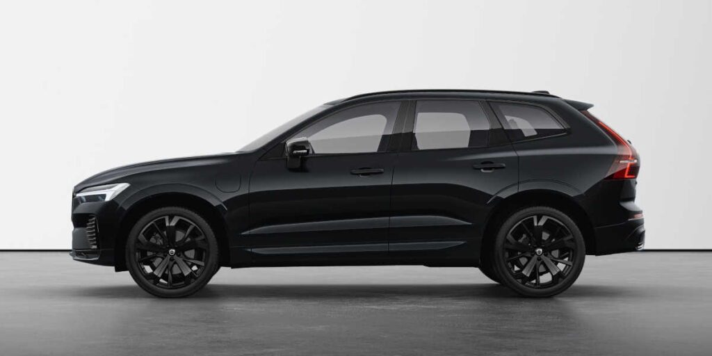 Volvo XC60 Black Edition Sondermodell komplett in Schwarz MeinAuto.de