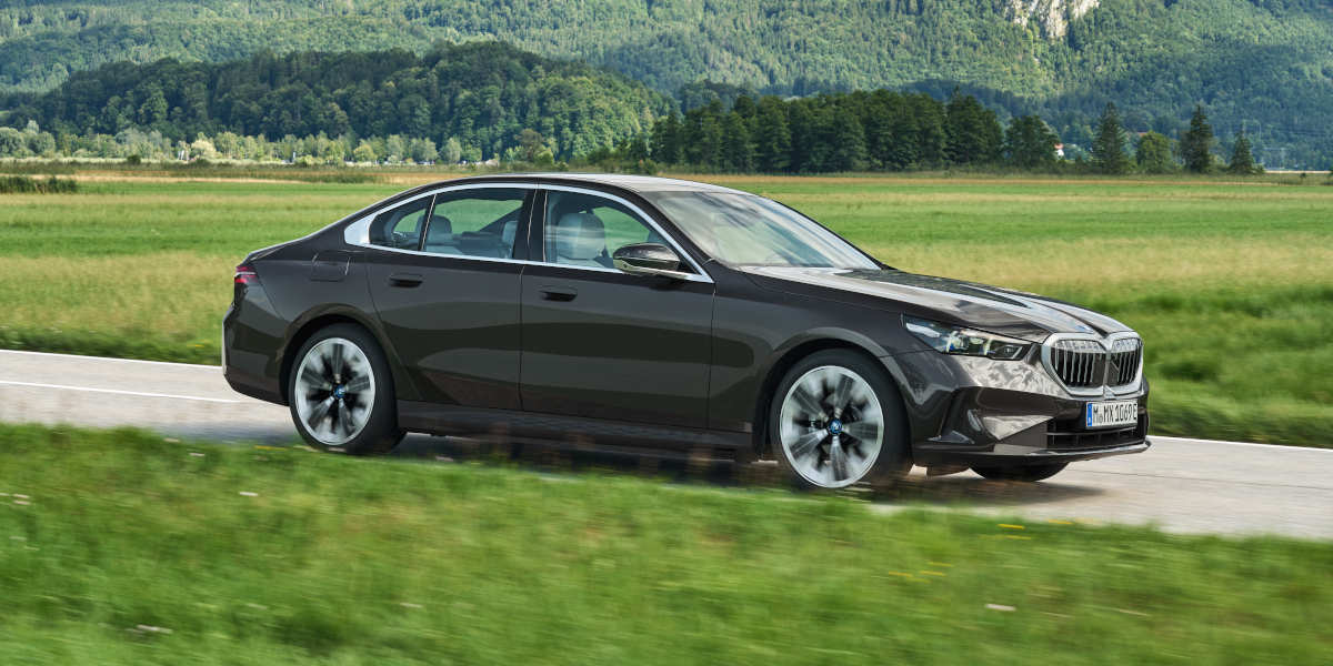 BMW 5er: Limousine jetzt auch mit Plug-in-Hybrid erhältlich